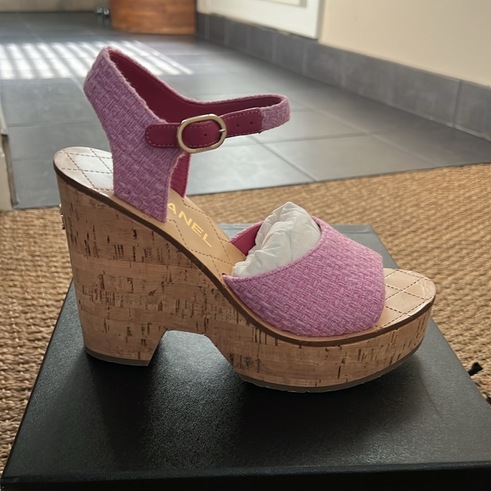 Chanel size 38 pink tweed wedge. Almost brand new